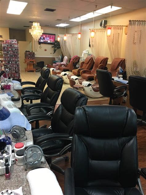Majic Nails Collinsville IL: Where Nail Artistry Comes to Life
